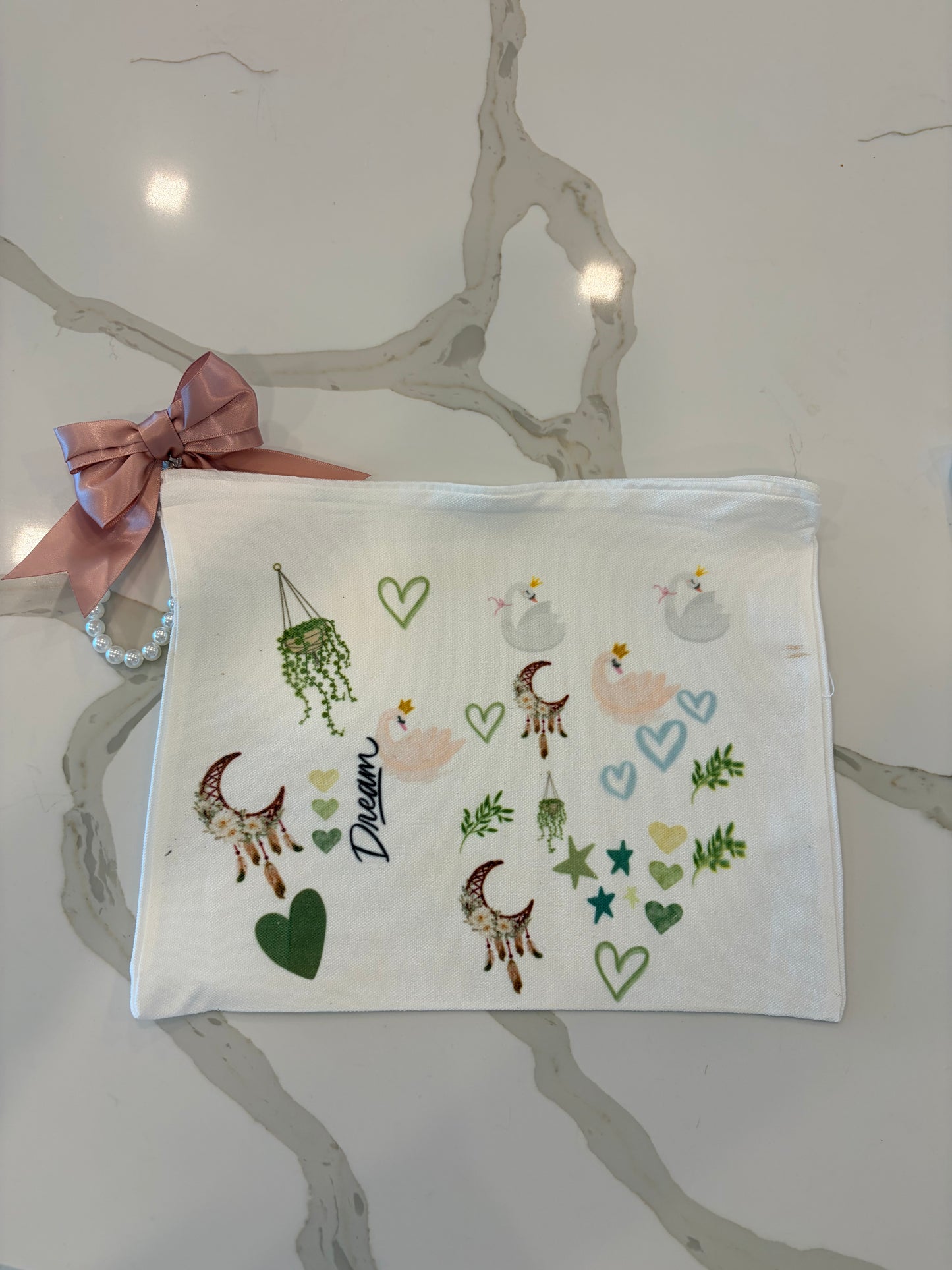 On the Go Zipper Pouch