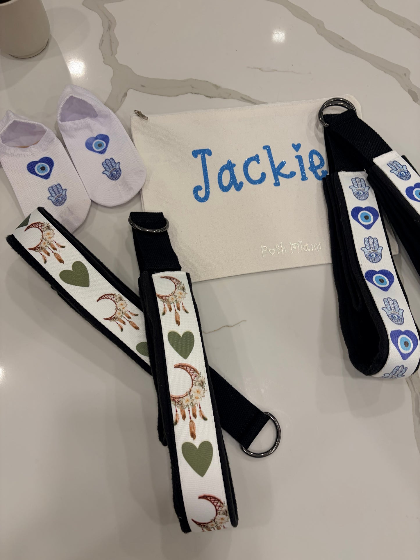 On the Go Zipper Pouch